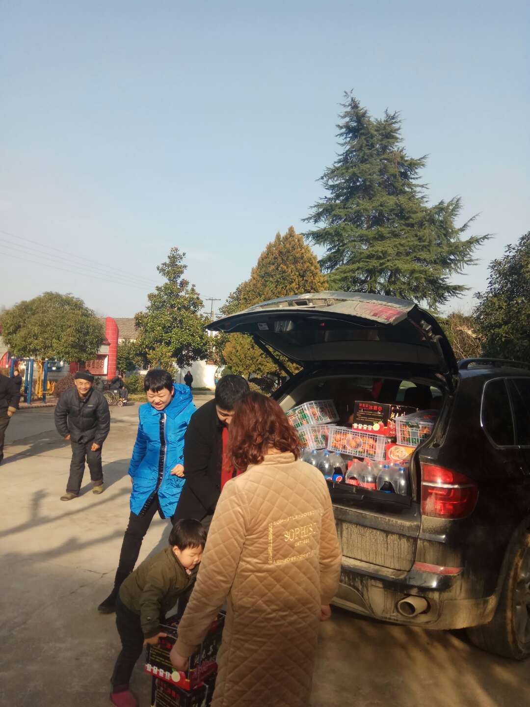 瑞碩電子為本地福利院獻愛心